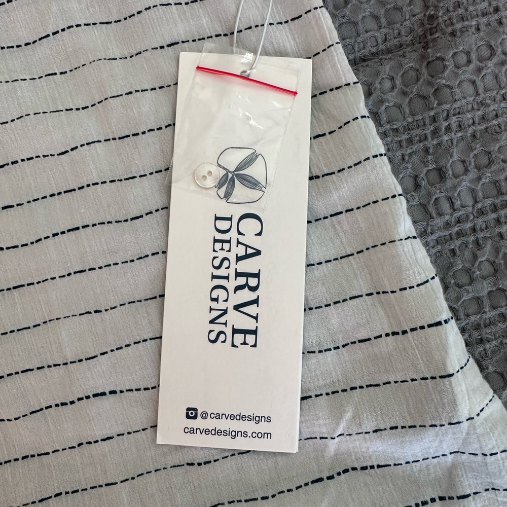NWT Carve Designs Dylan Guaze Shirt organic cotton - Picture 5 of 8